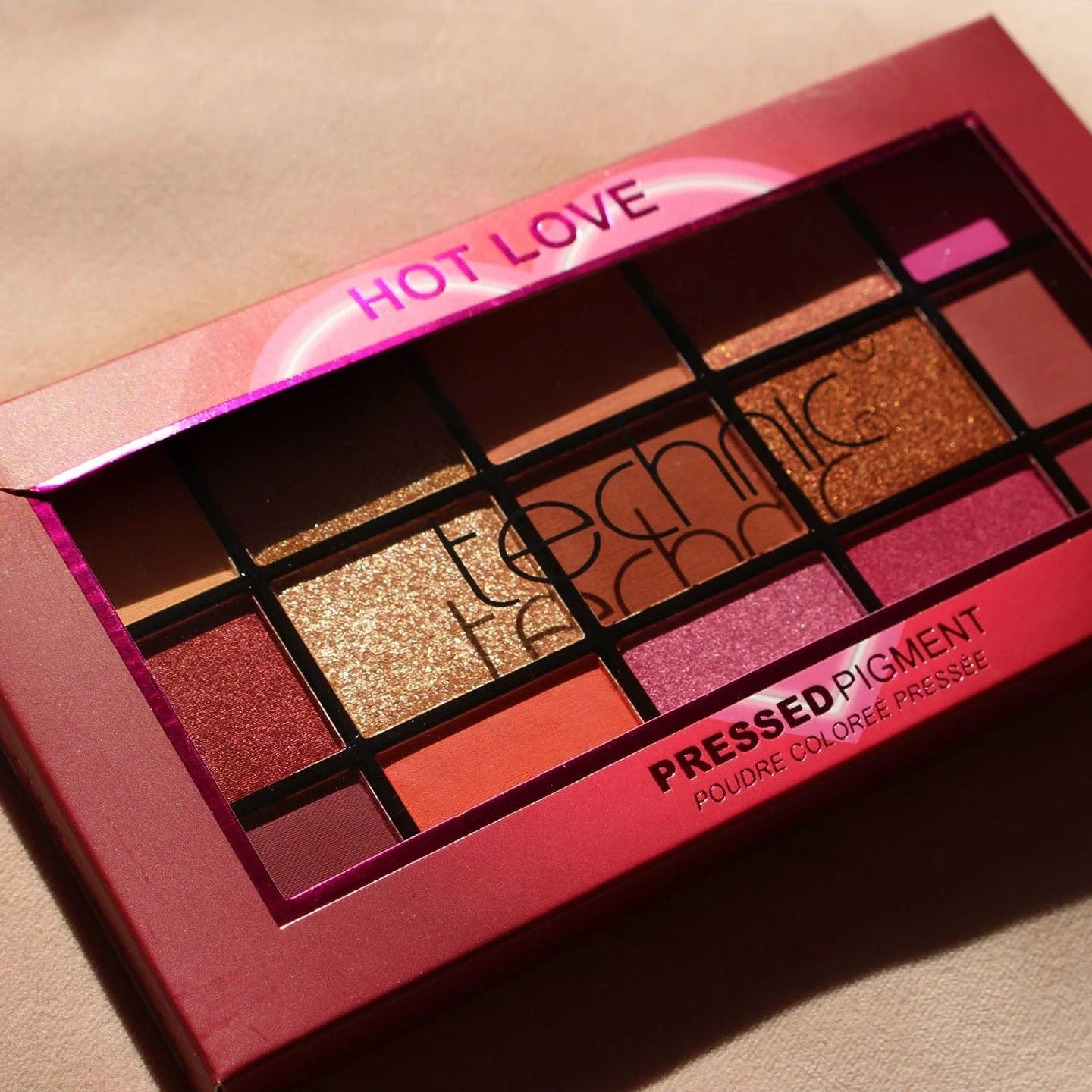 Technic Hot Love Pressed Pigment Eyeshadow Palette