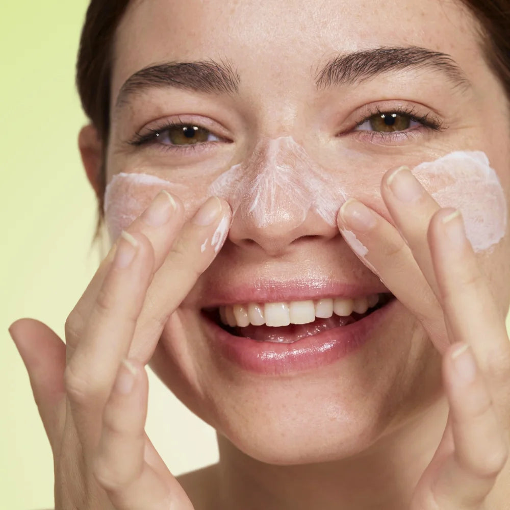 The Face Shop Rice Water Bright Foaming Cleanser